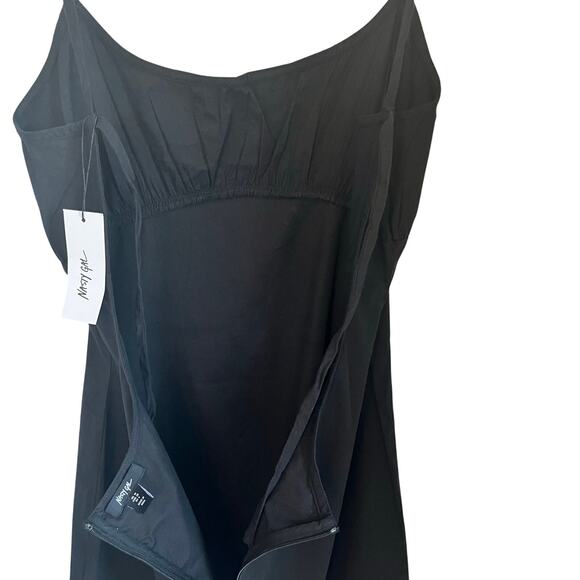 Nasty Gal dress women’s size 6 Black A Line Open Back Mini Slip - Picture 5 of 9
